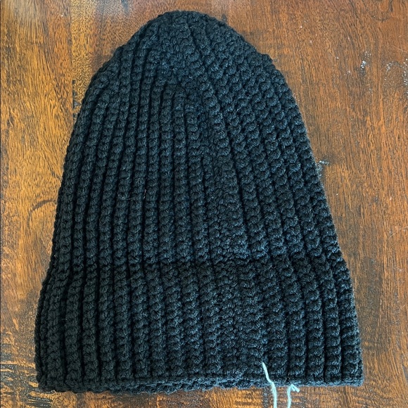 NEW! Hand Crafted Black Chunky Crochet Beanie Hat - Picture 3 of 5